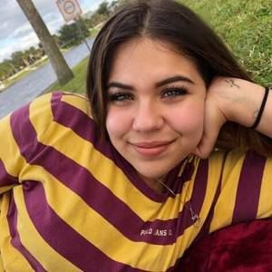 Meet your Posher, Mackenzie